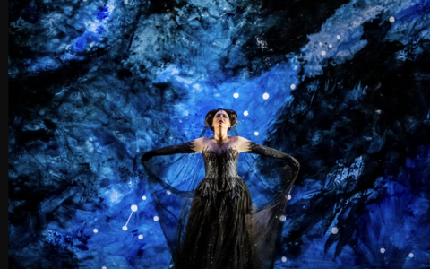 LA FL&Ucirc;TE ENCHANT&Eacute;E