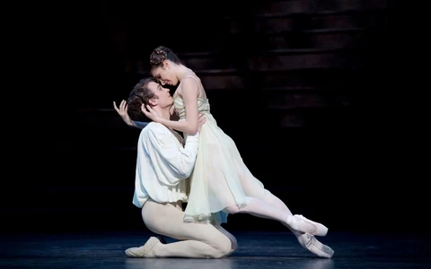 ROM&Eacute;O ET JULIETTE